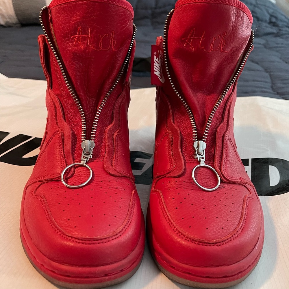 Air Jordan 1 high Zip AWOK/ Vogue collab in red. 9W. Authentic, no box used.